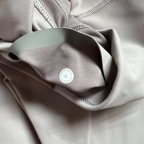 Lululemon In Movements 25” - Picture 5 of 5